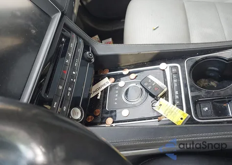 2017 Jaguar F-Pace 35T R-Sport z USA, uszkodzony, nr VIN SADCL2BV9HA047367